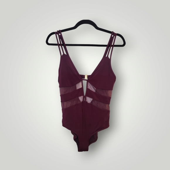 Jets Austalia Jessika Allen Plunge One Piece maroon bodysuit size 8 - Picture 2 of 16